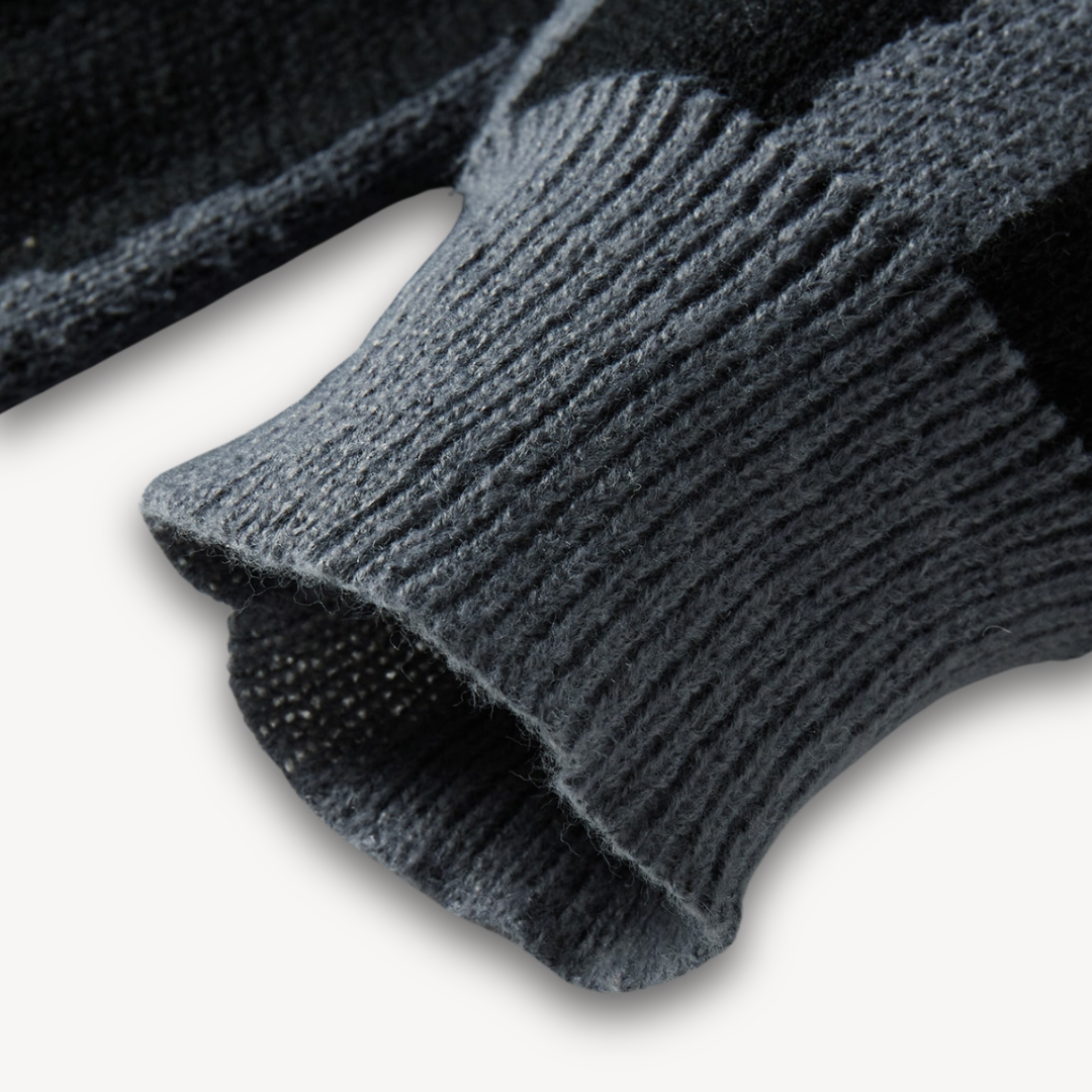 Clara Vienne | Men's Wool Graphic Knit Sweater - Stylish Crewneck