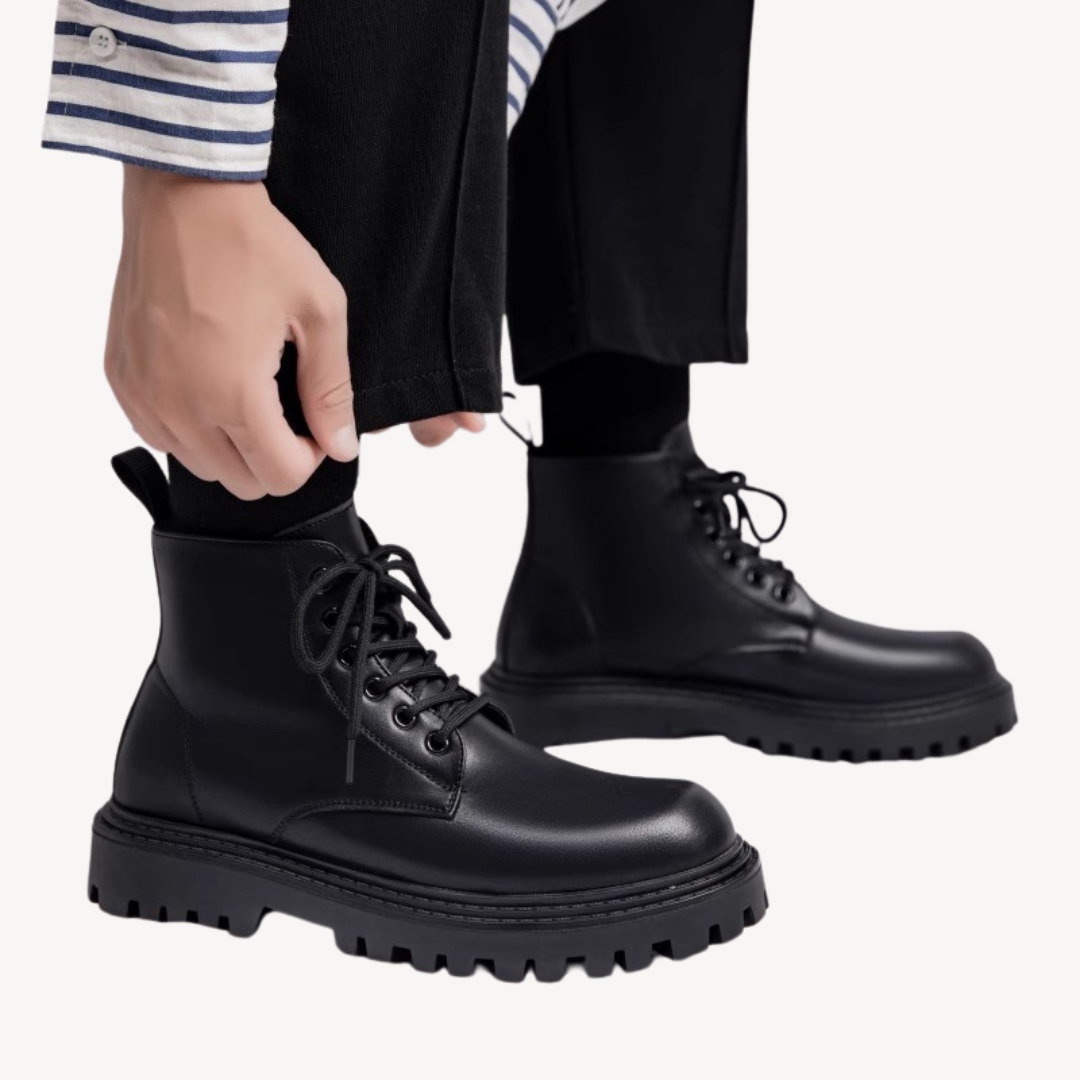 Clara Vienne | Men's Black Leather Combat Boots – Chunky Sole