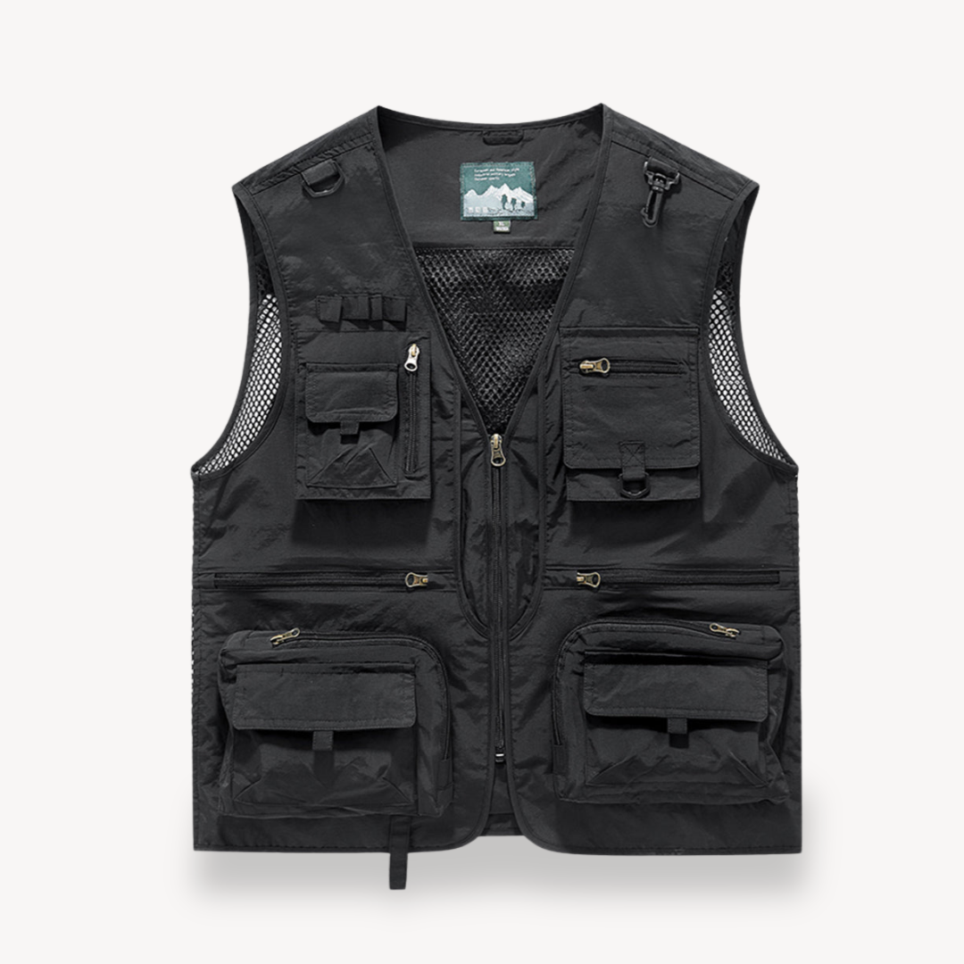 Clara Vienne | Men's Tactical Fishing Vest