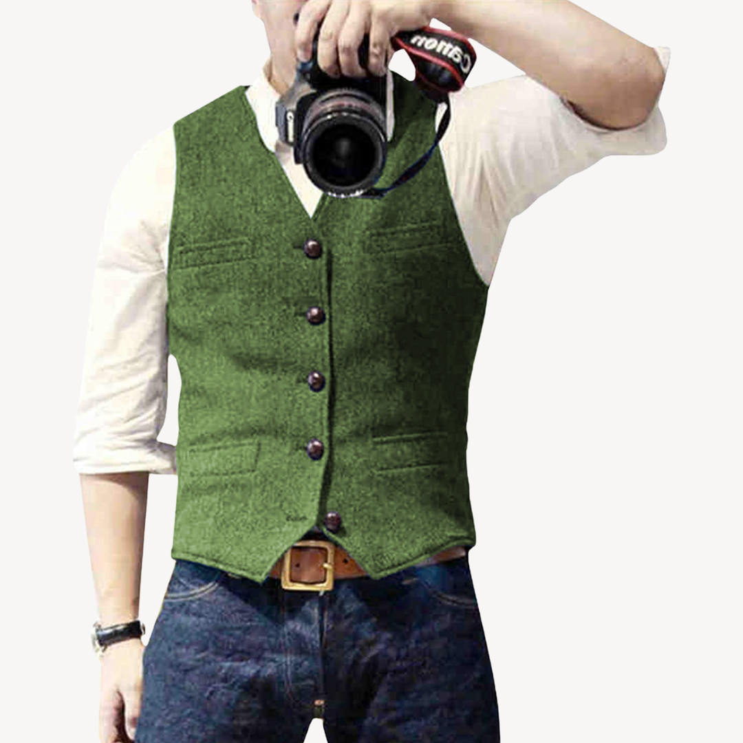 Men's Buttoned Wool Vest | Clara Vienne