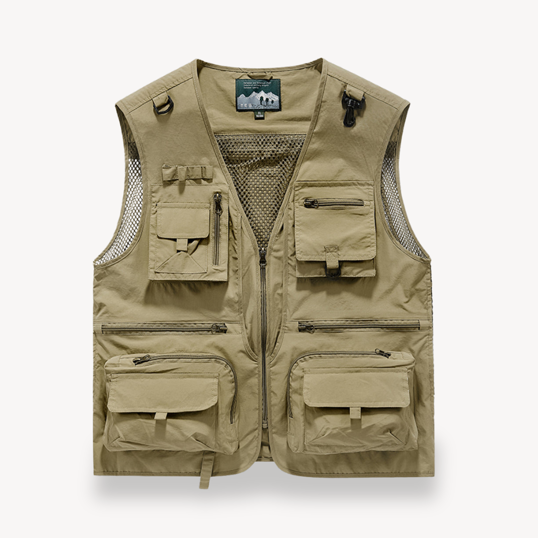 Clara Vienne | Men's Tactical Fishing Vest