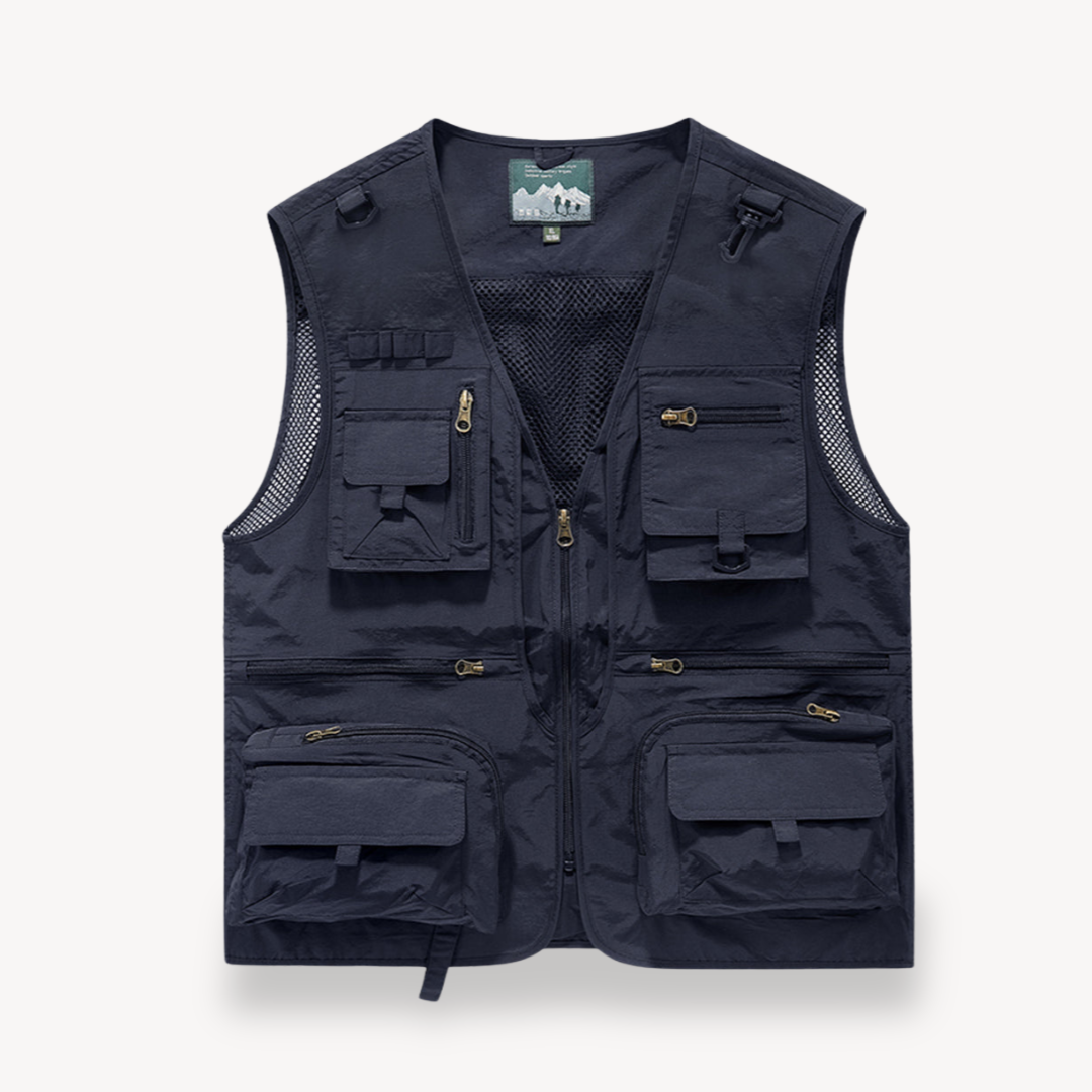 Clara Vienne | Men's Tactical Fishing Vest