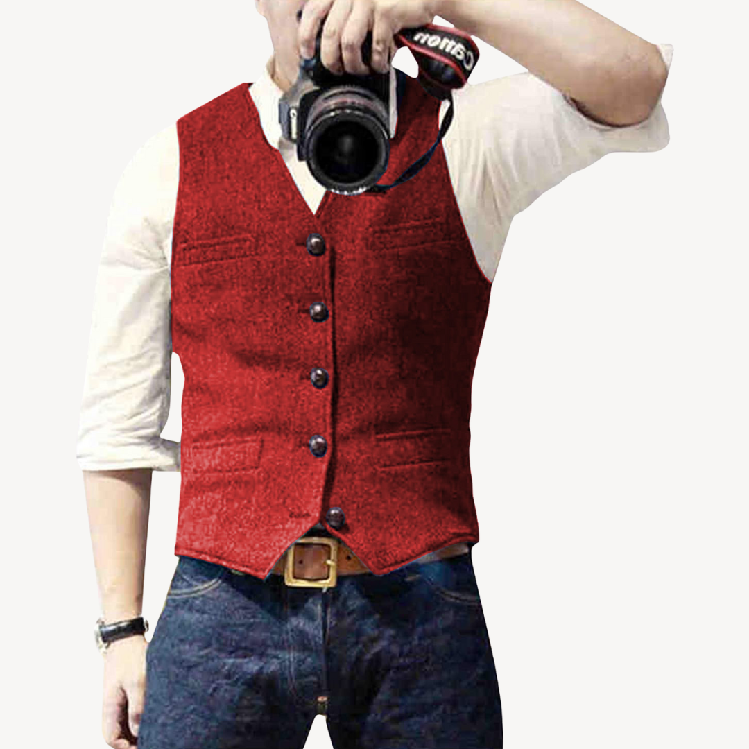 Men's Buttoned Wool Vest | Clara Vienne